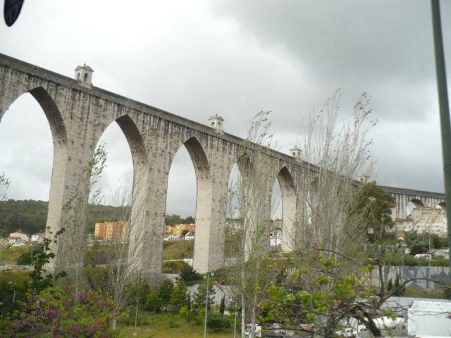 aguaslivresaqueduct.jpg