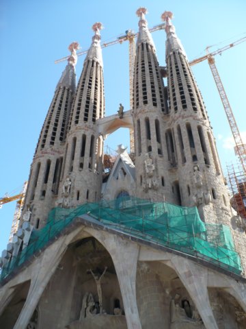 sagradafamiliastowers.jpg