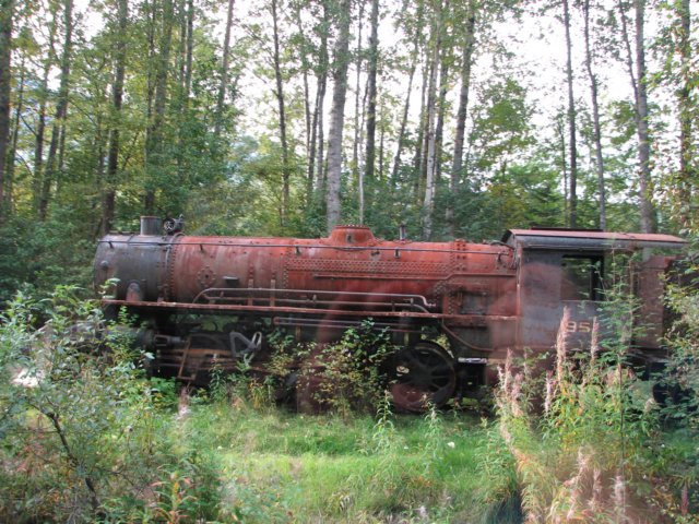 rustinglocomotive.jpg